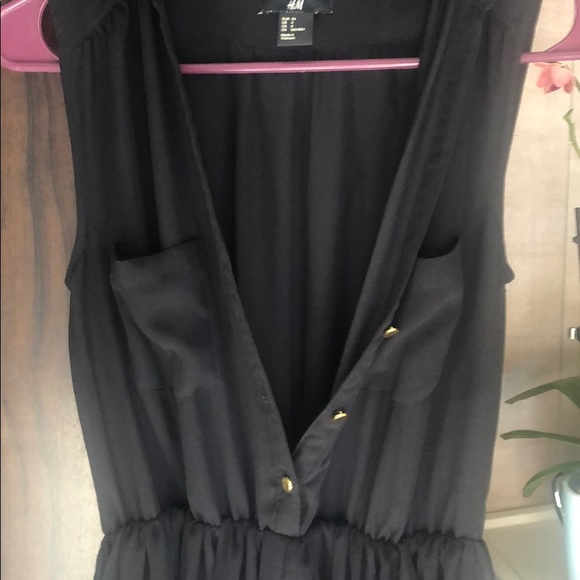 FREE W/ PURCHASE! H&M dress 💕 - Picture 2 of 5